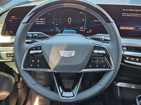 New 2026 Cadillac Lyriq Premium Luxury image 13