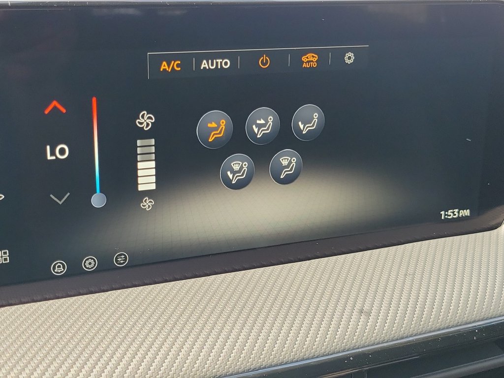 New 2027 Nissan Kicks SR FWD image 31