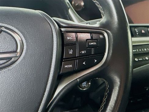 Used 2019 Lexus ES 350 350 image 26