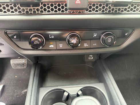 Certified 2024 Honda HR-V Sport image 18