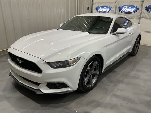 Used 2015 Ford Mustang Coupe w/ Equipment Group 051A image 3