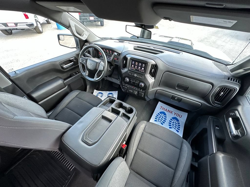 Used 2025 Chevrolet Silverado 1500 Custom Trail Boss AWD/4WD image 12