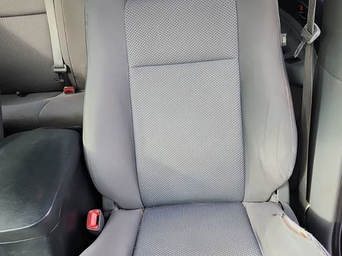 Used 2012 Toyota Tacoma PreRunner image 14