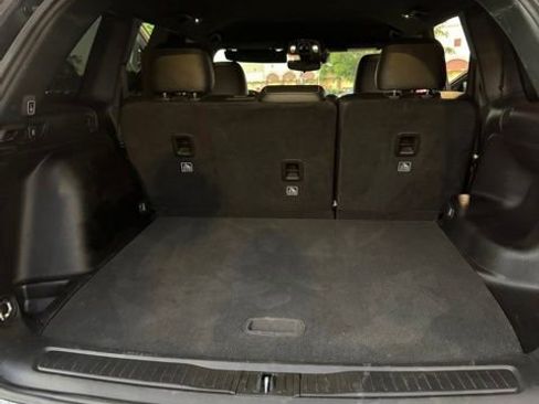 Used 2023 Jeep Grand Cherokee Altitude AWD/4WD image 8
