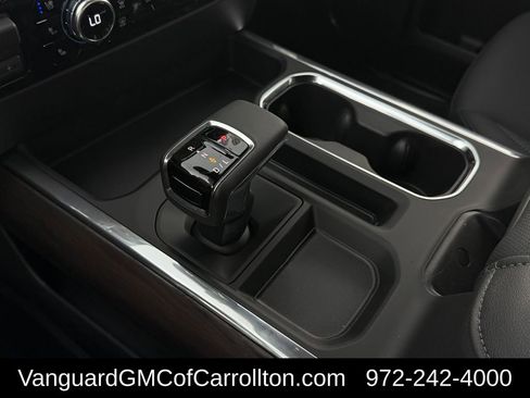 New 2026 GMC Sierra 1500 SLT AWD/4WD image 15