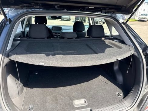 Used 2019 Hyundai Kona SE AWD/4WD image 12