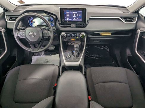 Used 2024 Toyota RAV4 AWD Hybrid image 35