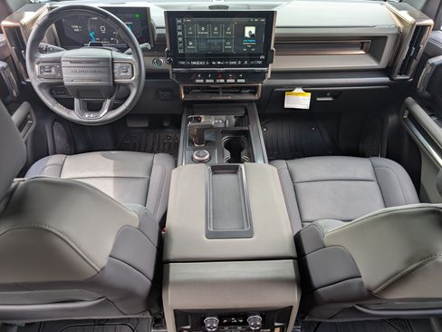 Used 2025 GMC Hummer EV 2X AWD/4WD image 22