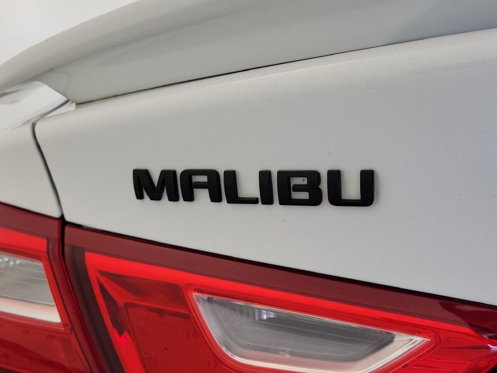 Used 2021 Chevrolet Malibu RS FWD image 8