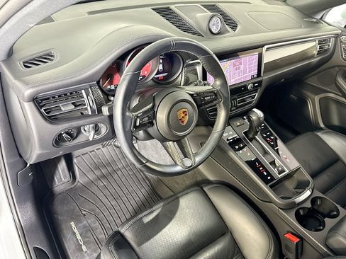 Certified 2022 Porsche Macan GTS AWD/4WD image 4