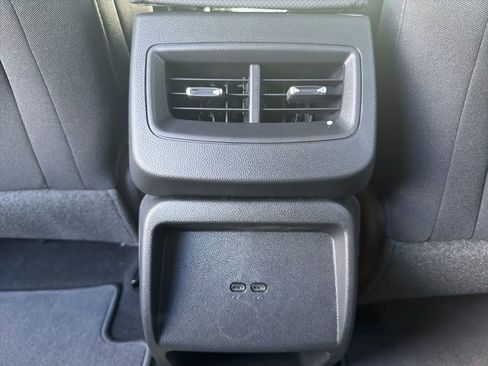 New 2026 Chevrolet Equinox EV LT image 29