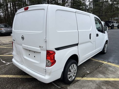 Used 2017 Nissan NV200 SV image 5