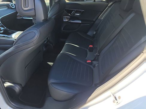 New 2025 Mercedes-Benz GLC 300 300 image 10