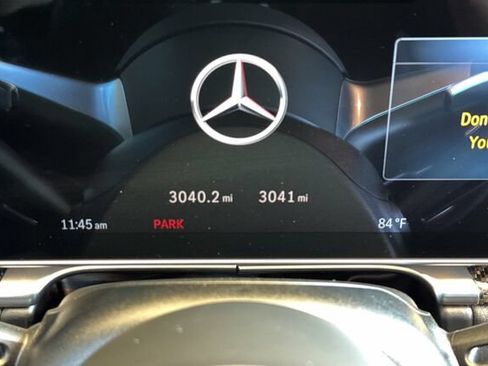 Used 2024 Mercedes-Benz S 63 AMG S image 27