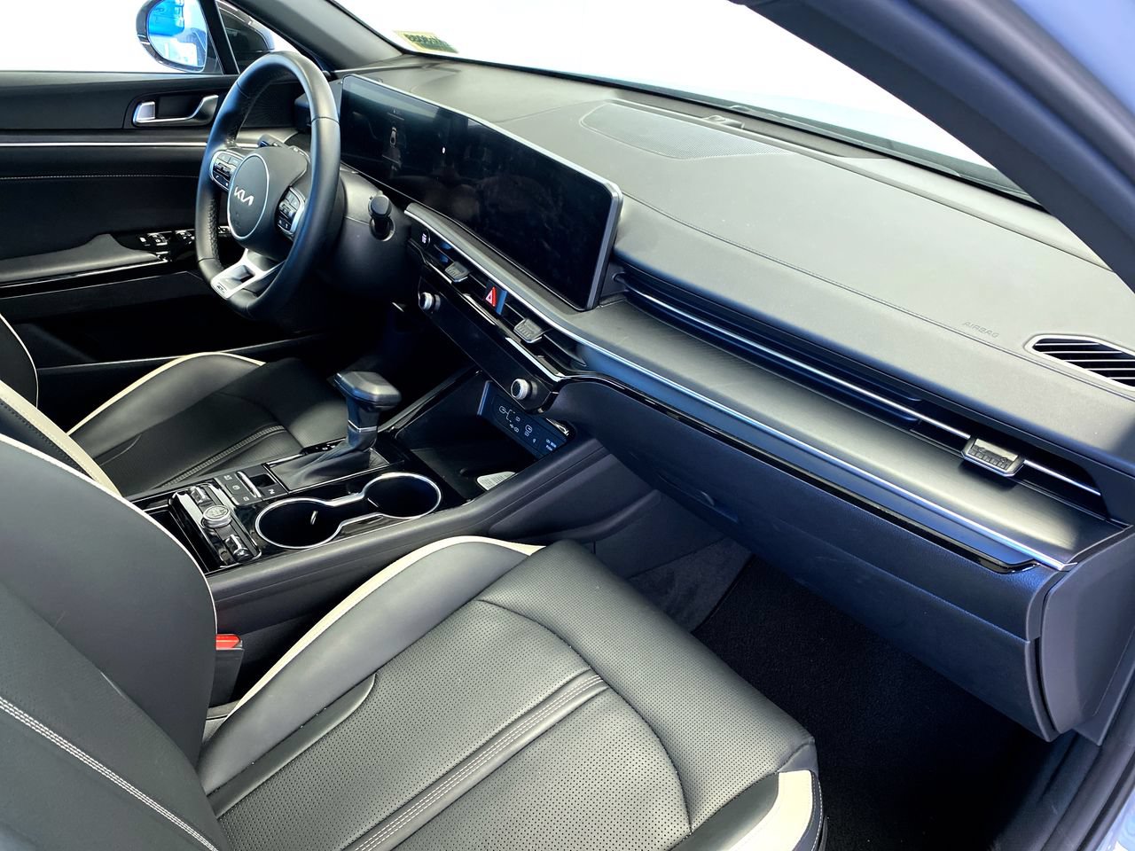 Certified 2026 Kia K5 GT-Line w/ GT-Line Premium Package FWD image 31