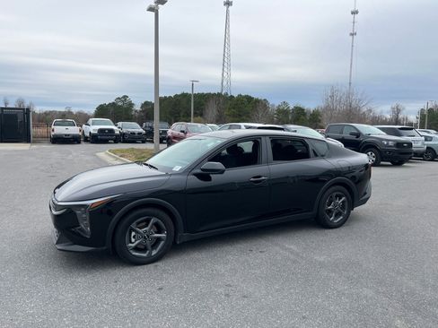 Used 2025 Kia K4 LXS image 4