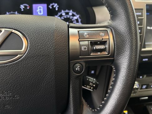 Used 2018 Lexus GX 460 image 15