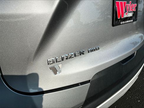 Used 2023 Chevrolet Blazer LT AWD/4WD image 23