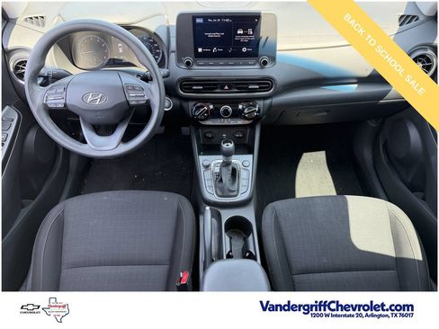 Used 2022 Hyundai Kona SEL FWD image 10