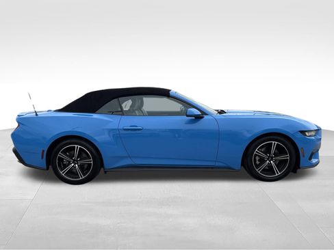 Used 2024 Ford Mustang Premium RWD image 4