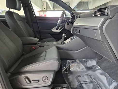 Certified 2025 Audi Q3 2.0T Premium w/ Convenience Package AWD/4WD image 20