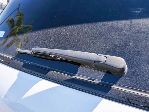 Used 2022 Jeep Grand Cherokee L Laredo image 19