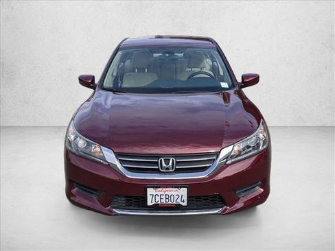Used 2013 Honda Accord LX image 2