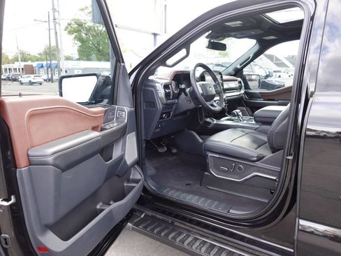 Used 2023 Ford F150 Lariat w/ Equipment Group 502A High AWD/4WD image 13