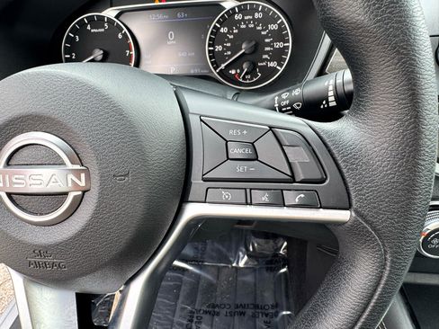 Used 2023 Nissan Altima 2.5 SV image 29