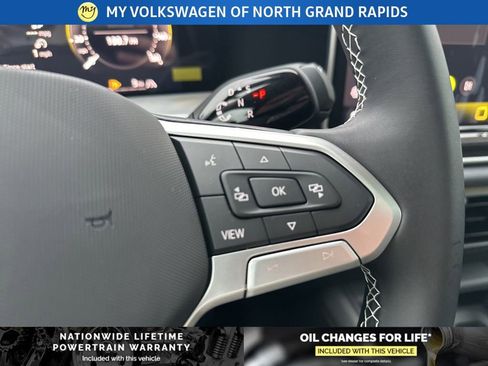 New 2026 Volkswagen Tiguan SE image 19