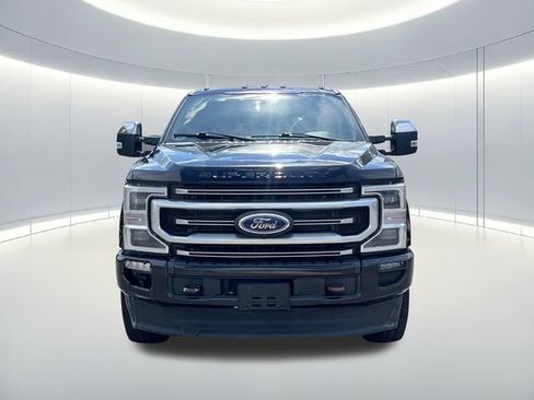 Used 2022 Ford F250 Platinum w/ FX4 Off-Road Package AWD/4WD image 8