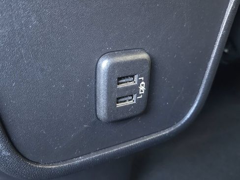 Certified 2024 Chevrolet Equinox LT FWD image 28