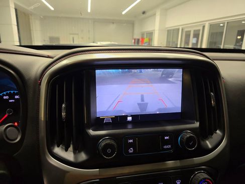 Used 2022 Chevrolet Colorado ZR2 w/ LPO, Power Package AWD/4WD image 26