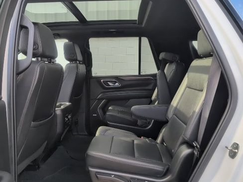 Used 2022 Chevrolet Tahoe LT w/ LT Signature Plus Package image 40