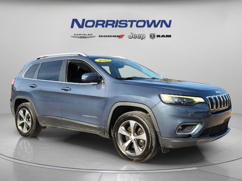Certified 2019 Jeep Cherokee Limited image 1