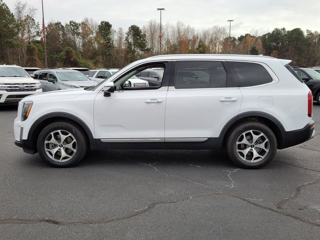 Used 2022 Kia Telluride EX FWD image 4