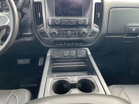 Used 2018 Chevrolet Silverado 1500 LT w/ Texas Edition image 11