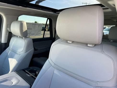 New 2026 Ford Expedition Max Active AWD/4WD image 14