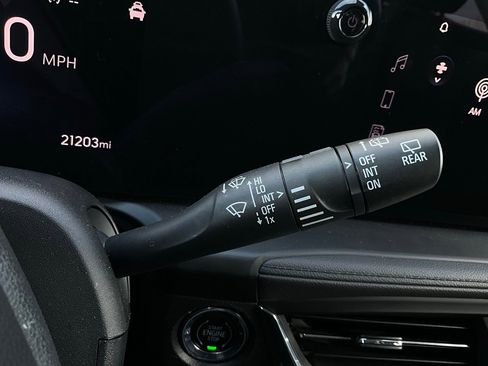 Used 2025 Buick Encore GX Preferred image 35