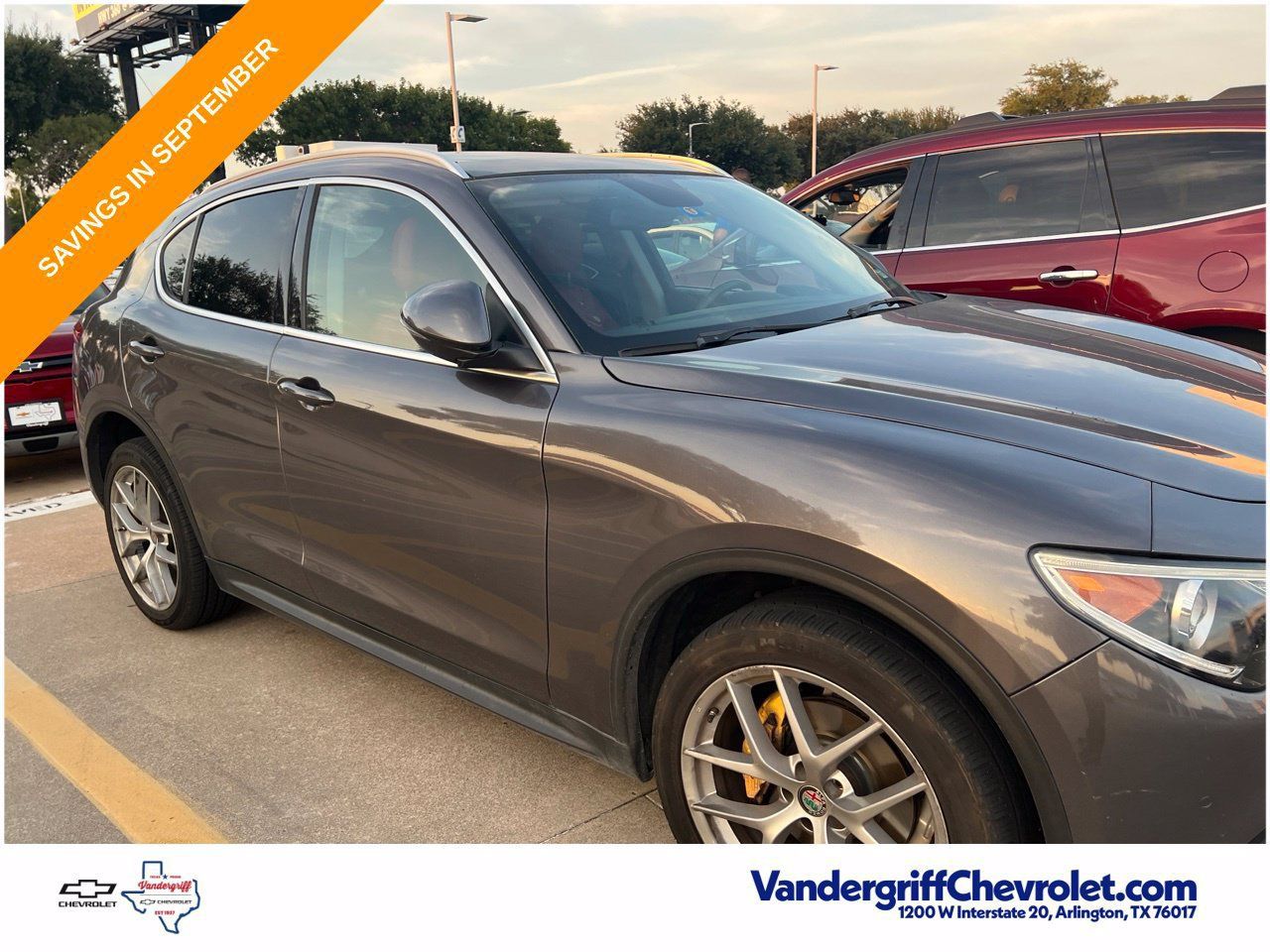 Used 2018 Alfa Romeo Stelvio Ti AWD/4WD image 4