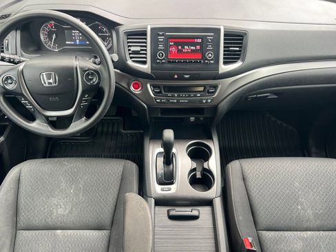 Used 2019 Honda Ridgeline Sport image 10