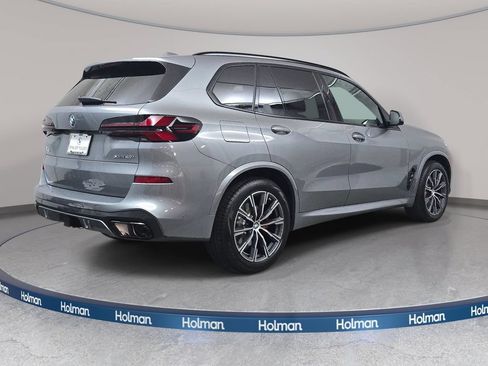 Used 2026 BMW X5 xDrive40i w/ M Sport Package AWD/4WD image 5
