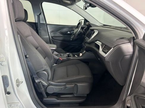 Used 2024 GMC Terrain SLE w/ Driver Convenience Package AWD/4WD image 27