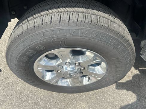 Used 2026 RAM 2500 Big Horn AWD/4WD image 9