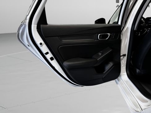 Certified 2025 Acura Integra image 37