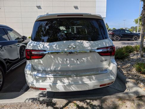 Used 2023 INFINITI QX80 Sensory w/ Cargo Package image 3