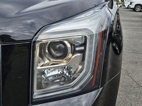 Used 2020 GMC Yukon Denali w/ Denali Ultimate Package AWD/4WD image 12