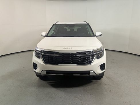 New 2026 Kia Seltos S image 2