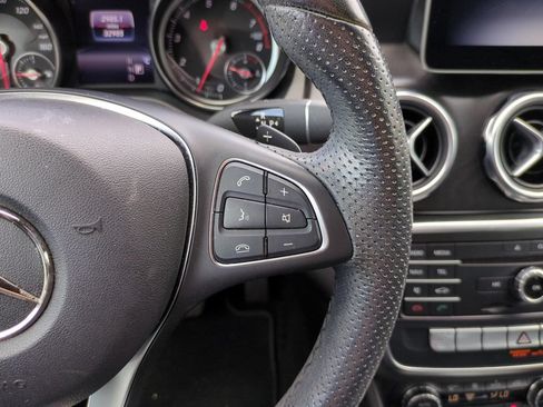Used 2019 Mercedes-Benz GLA 250 image 22