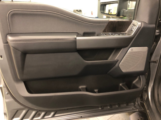 Used 2024 Ford F250 Lariat w/ Lariat Ultimate Package AWD/4WD image 16